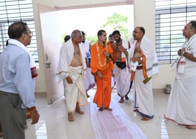 Visit of Parama Poojya Shreemad Shree Vidhyadheesh Teerth Shreepad Vader Swamiji to Madhava Vana Campus